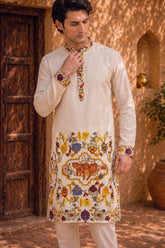 Men’s Off-White Kalamkari Kurta With Multicolor Floral & Tiger Print, Premium Festive Ethnic Wear
