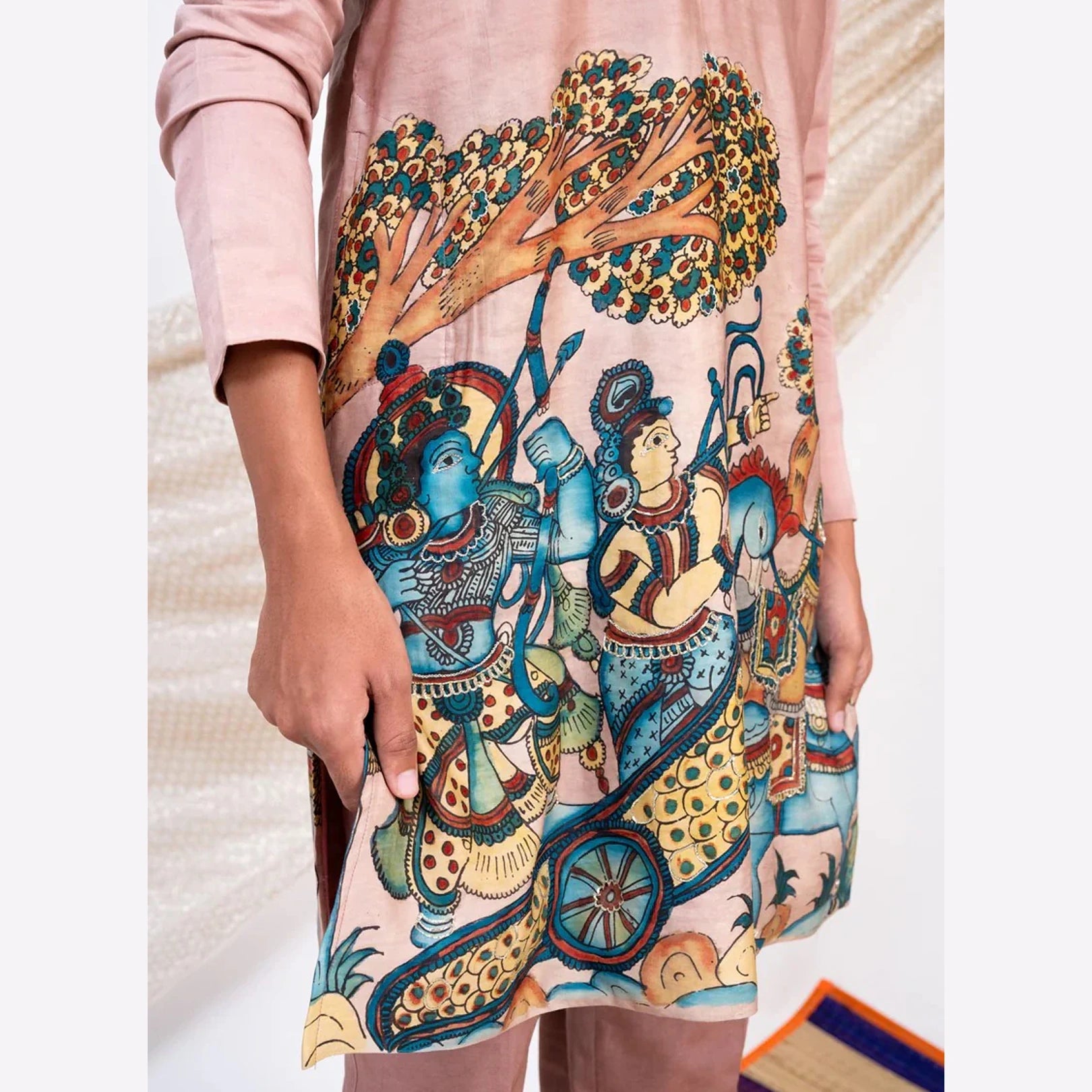Gulnaar Kurta