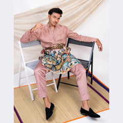 Gulnaar Kurta